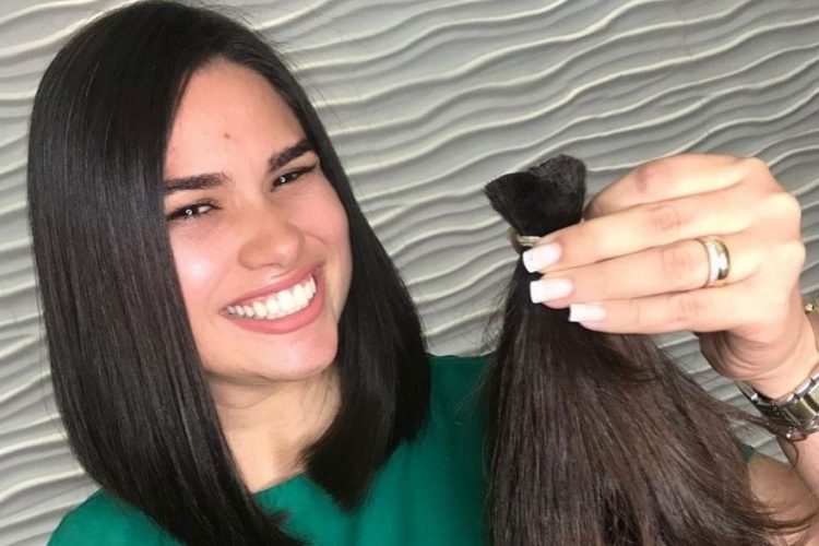Clínica de Beleza Mulher Cheirosa oferece corte gratuito em prol da conscientização do câncer de mama