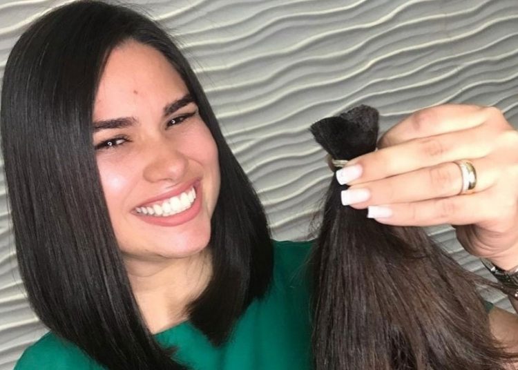 Clínica de Beleza Mulher Cheirosa oferece corte gratuito em prol da conscientização do câncer de mama