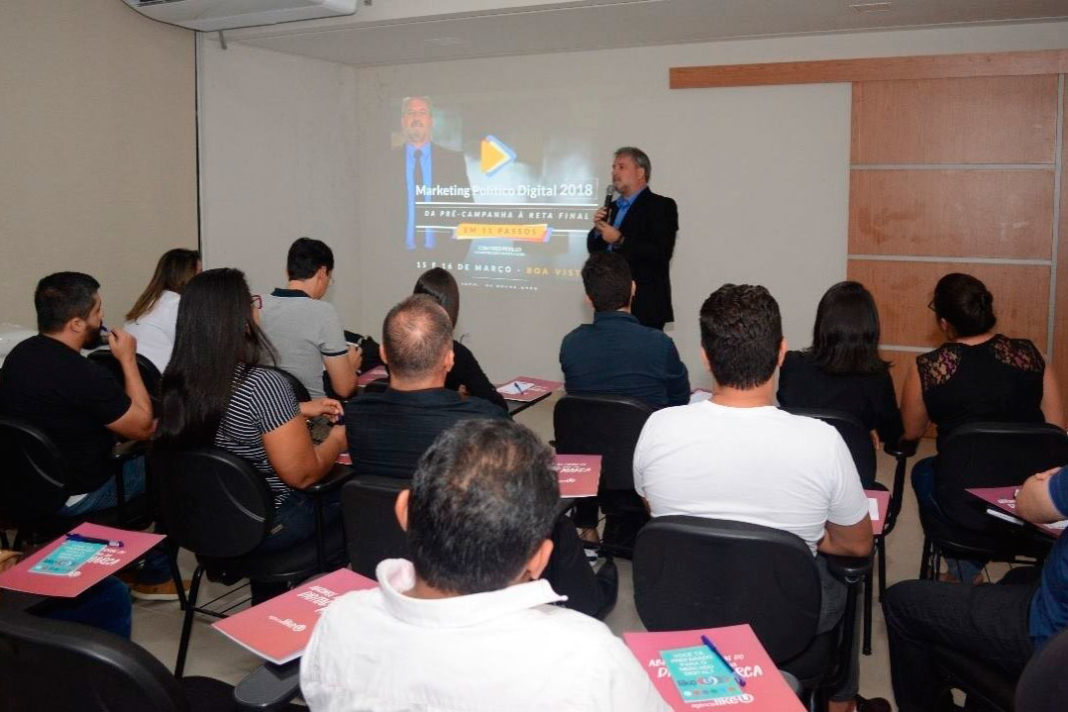Curso de produção de conteúdo para mídias sociais de políticos e órgãos públicos acontece em Fortaleza