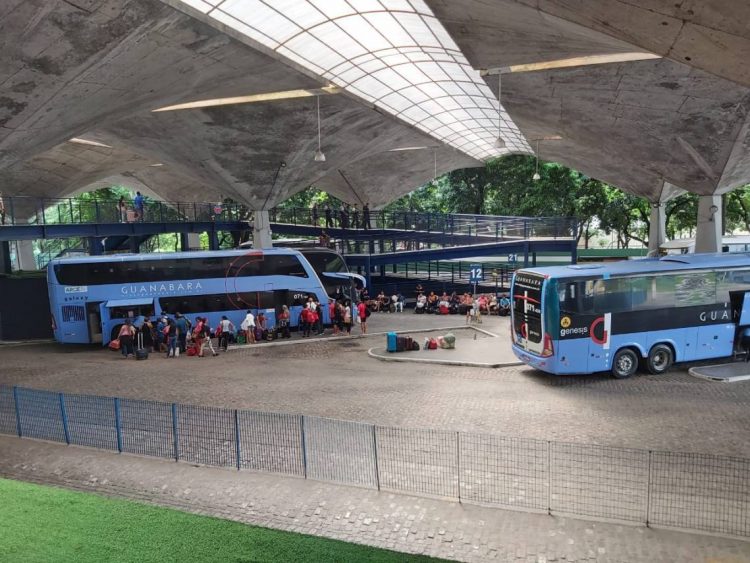 Eleições movimentam 217 viagens de ônibus extras pelas 16 empresas que operam no Terminal Rodoviário Engenheiro João Tomé