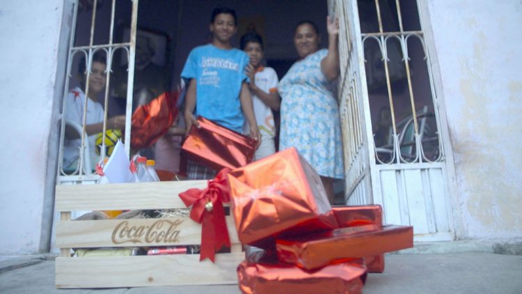 Dot Promo assina ação natalina de live marketing no sertão pernambucano para a Solar Coca-Cola