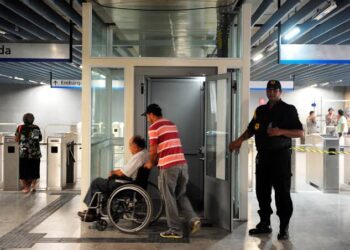 Fernanda Pessoa solicita manutenção dos elevadores nas estações do metrofor
