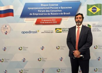 Lucas Fiúza participa de missão presidencial que buscou estreitar relações comerciais entre Brasil e Rússia