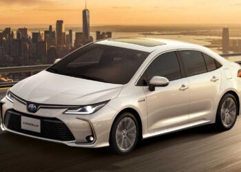 Toyota Corolla é o veículo usado preferido dos cearenses em 2021, aponta a Webmotors