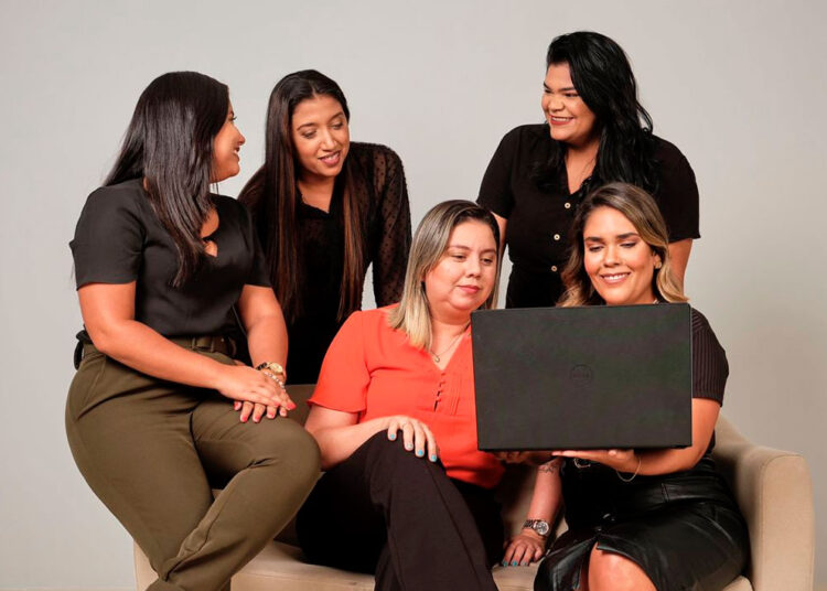 Protagonismo feminino: 70% dos cargos de liderança do Grupo Atitude são ocupados por mulheres