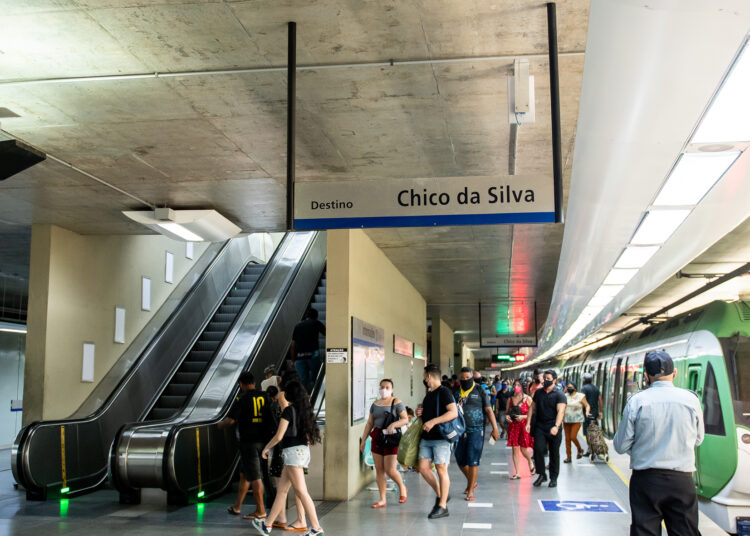 Linha Sul e VLT Parangaba-Mucuripe ampliam horário de operação