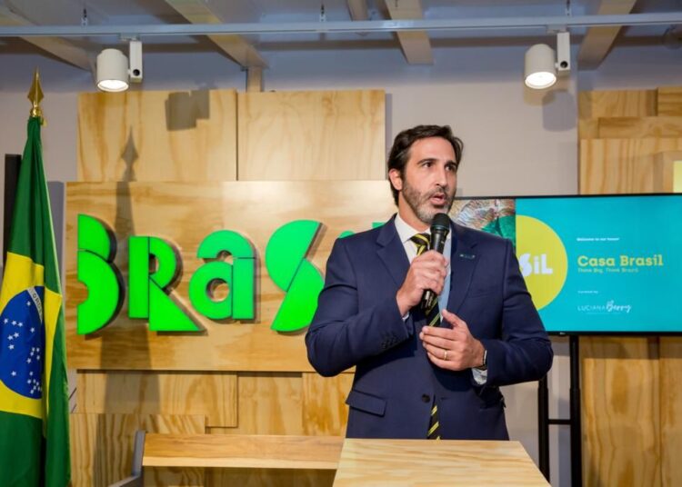Diretor da Apex-Brasil, Lucas Fiuza participa da abertura da Casa Brasil Londres 2022