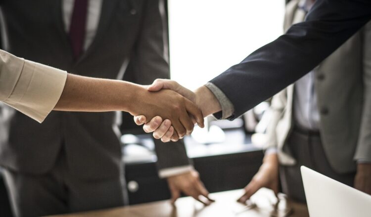 Escritório cearense intermedia fusão milionária de empresa de tecnologia