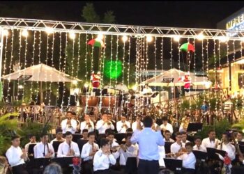 Especial de Fim de Ano: Imprensa Food Square recebe grande concerto de Natal