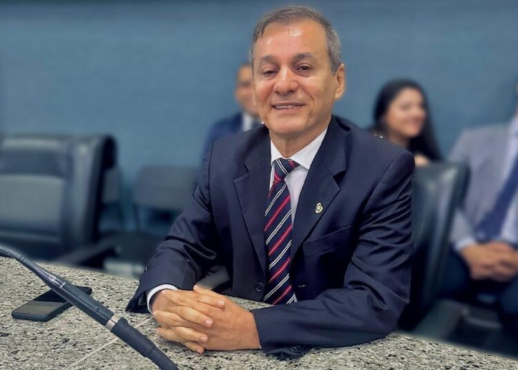 Firmo Camurça toma posse como Deputado Estadual do Ceará