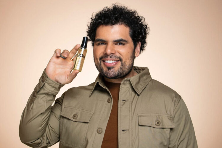 Joaquim Ferraz, um dos cabeleireiros mais renomados do Brasil, lança a JO’s sua linha especial de produtos voltados para os cabelos