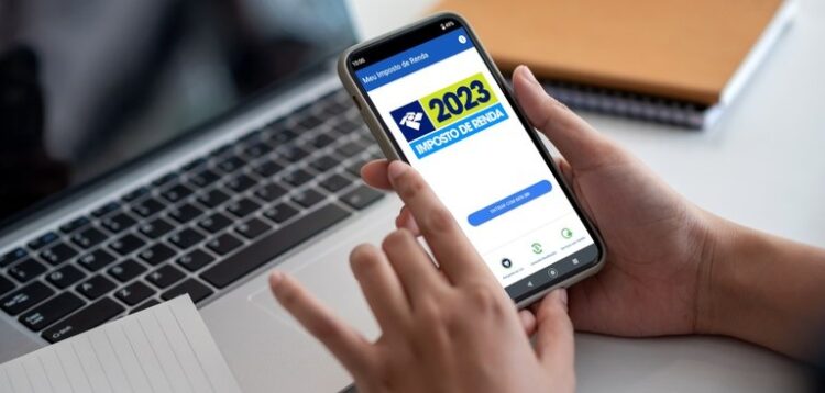 Shopping e Centro Universitário em Fortaleza oferecem serviço gratuito de declaração de Imposto de Renda