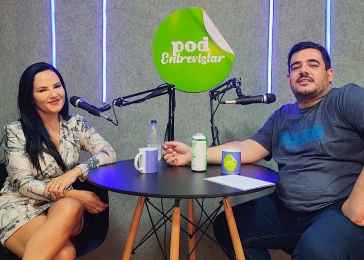 PodEntrevistar: podcast recebe a jornalista Luciana Ribeiro nesta quarta-feira (21)