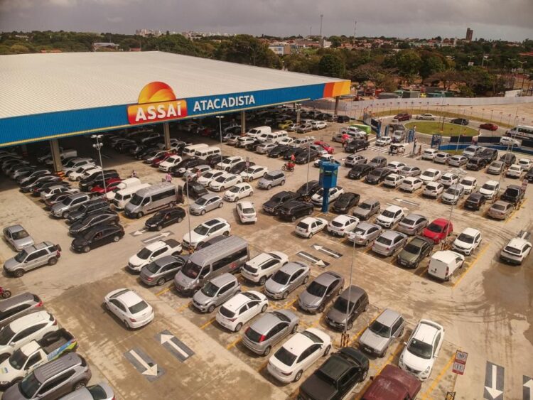 Lojas do Assaí Atacadista do Ceará oferecem preços competitivos e serviços diferenciados