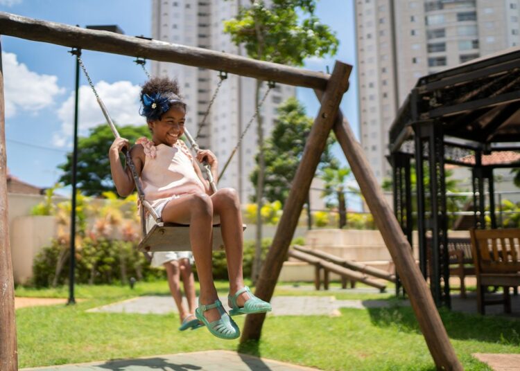 Diretor do Grupo Atitude Serviços, Paulo Aragão Filho recomenda cuidados com crianças em condomínios durante o período de férias