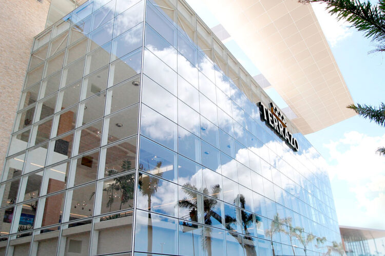Eusébio recebe o maior centro comercial da Região