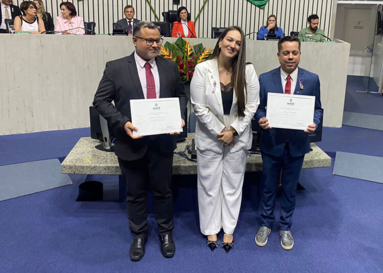 DJ Taigaro recebe homenagem na Assembleia Legislativa do Ceará referente ao Dia Mundial do Orgulho Autista