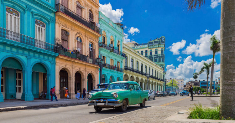 DimeCuba: Facilitando Recargas, Envios, Remessas e Aluguel de Carros para Cuba