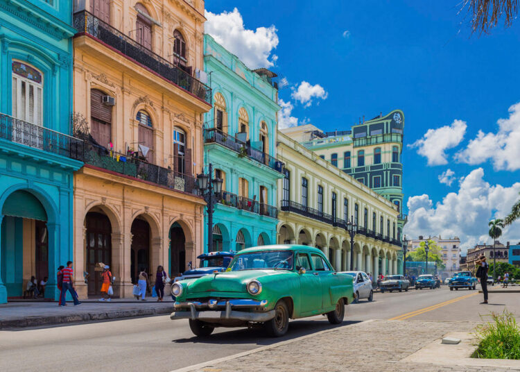 DimeCuba: Facilitando Recargas, Envios, Remessas e Aluguel de Carros para Cuba