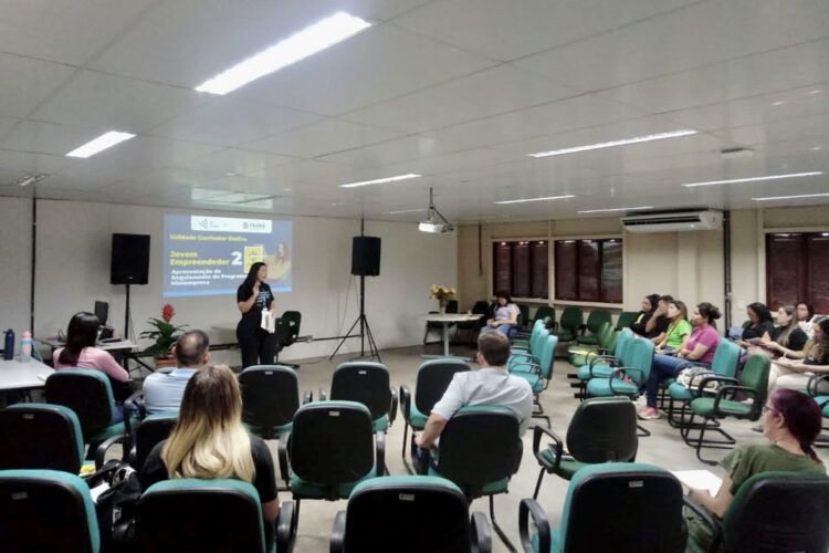 Junior Achievement Ceará capacita professores da rede pública em educação empreendedora
