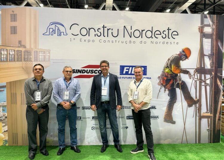 Presidente da Coopercon Ceará aborda modelo de sucesso da cooperativa na 1ª Constru Nordeste, em Salvador