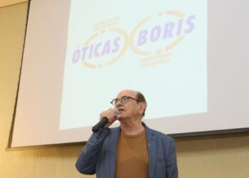 Óticas Boris: Há 50 anos sendo a maior especialista em óculos de grau do mercado cearense