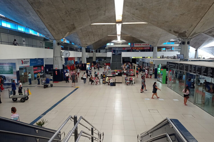 Empresas de ônibus vão ofertar 173 viagens extras para o Réveillon