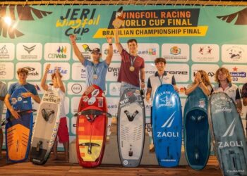 Cearenses se destacam na final do Campeonato Mundial e Brasileiro de Wingfoil de Jericoacoara