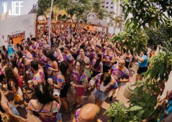 Pré-Carnaval: em janeiro os foliões já entram no ritmo para a festa em 2024; empresários apostam em aumento de vendas