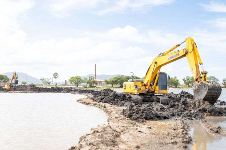 Lagoa de Maracanaú recebe ação ecológica de desassoreamento