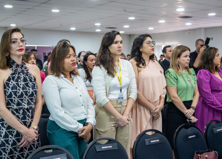 Prefeitura participa de aniversário do Juizado de Violência Doméstica e Familiar contra a Mulher
