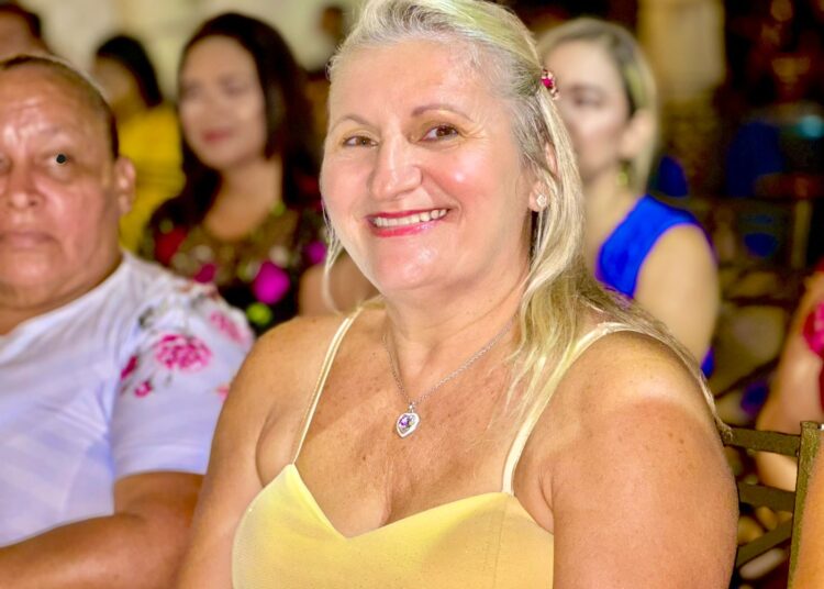 Prefeitura realiza colação de grau dos concludentes do Polo Alto Alegre do Programa Universidade Operária do Nordeste