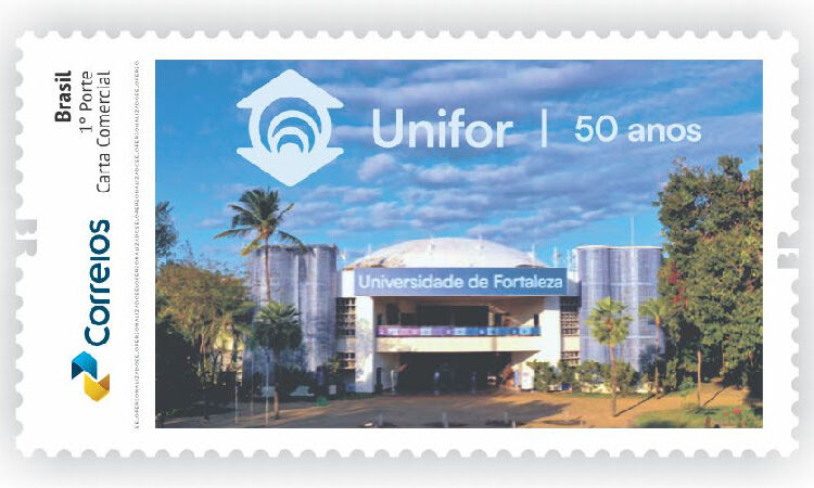 Selo e carimbo dos Correios celebram os 50 anos da Universidade de Fortaleza