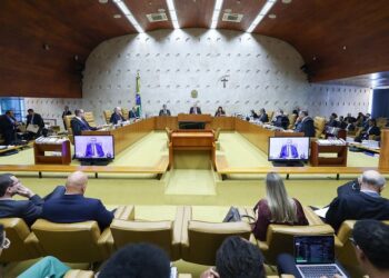 Toffoli pede vista e STF suspende julgamento sobre descriminalização da maconha para consumo