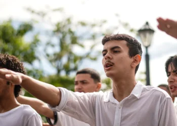 Prefeitura realiza entrega Certificados de Dispensa de Incorporação para 300 jovens maracanauenses