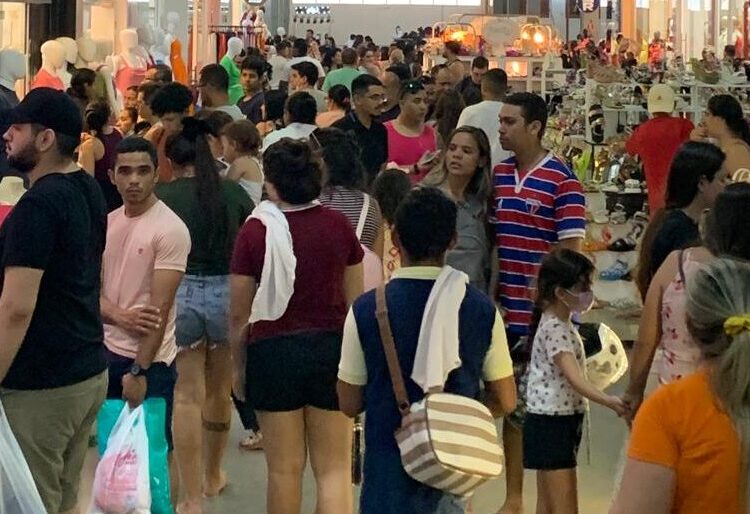 Com descontos de até 70%, Centro Fashion realiza 11ª edição do bazar 