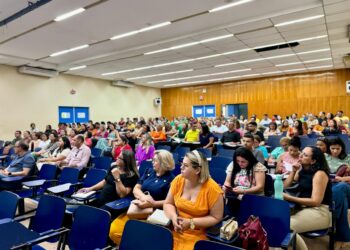 Gestores e Coordenadores Pedagógicos participam de mentoria sobre Gestão Escolar