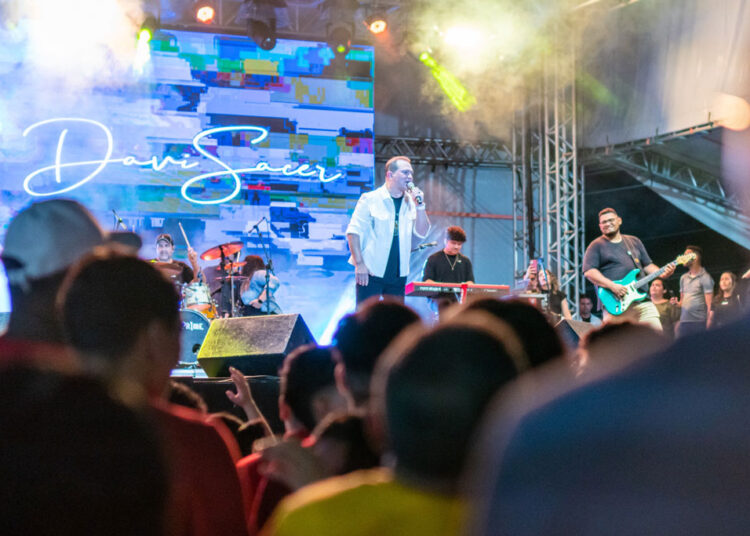 Prefeitura realiza final do V Festival de Música Evangélica e show do cantor gospel Davi Sacer