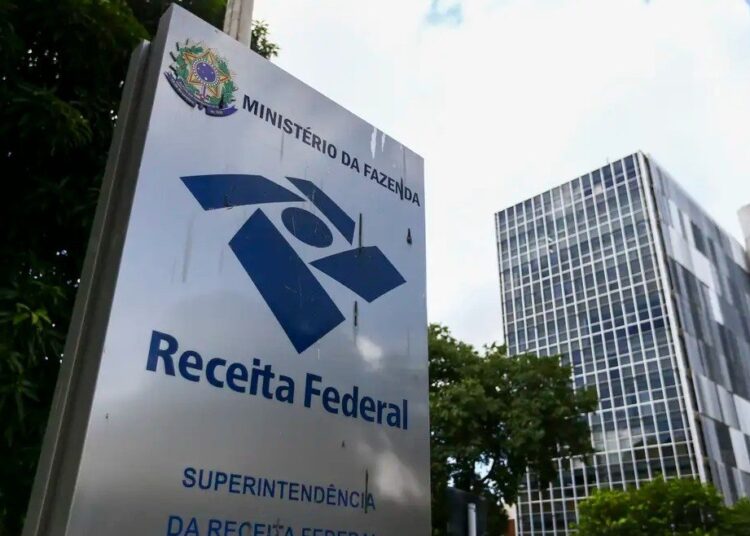 Receita Federal publica regras no Imposto de Renda 2024; veja quem deve declarar