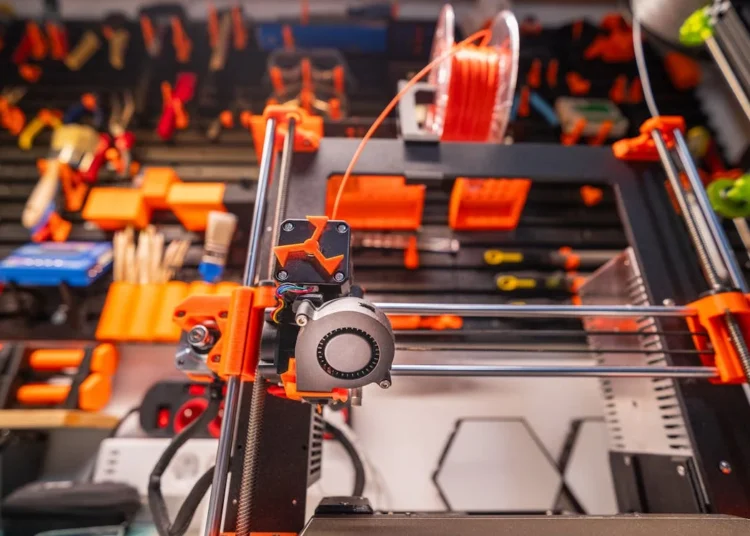 Como a Impressora 3D Industrial está Revolucionando a Fabricação