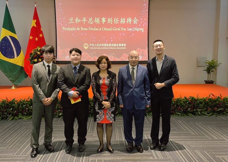 RDA representada na recepção à cônsul da China , em Recife