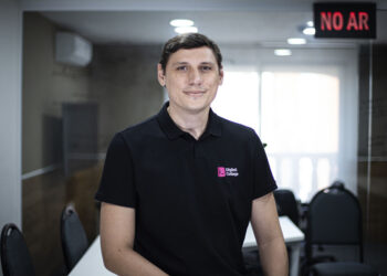 Golpes das “centrais falsas” atingem milhares de vítimas do Nubank; saiba como evitar