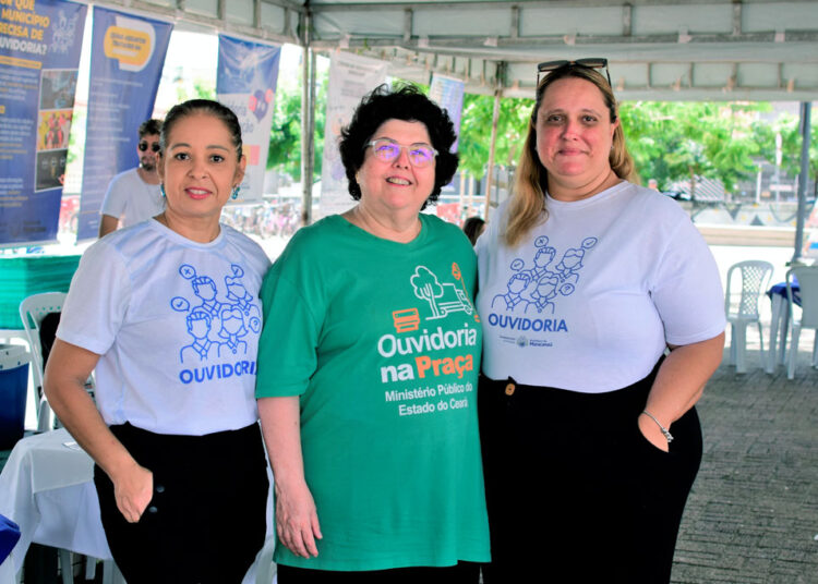 Saúde participa do Projeto Ouvidoria na Praça