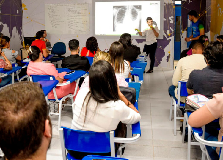 Saúde realiza capacitação para diagnóstico e tratamento da tuberculose