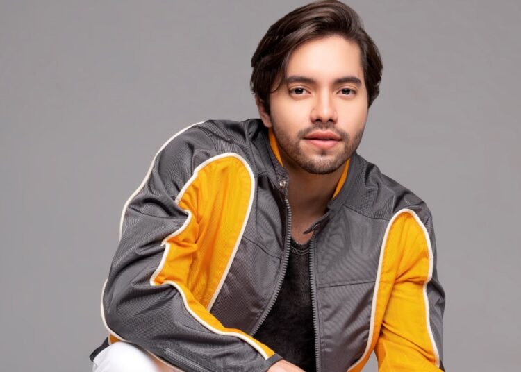 Victor Santos apresenta música e clipe inéditos