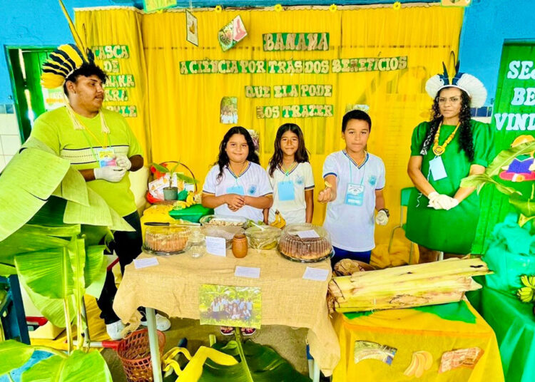 I Feira de Ciências sobre inovação e sustentabilidade é realizada na Escola Povo Pitaguary