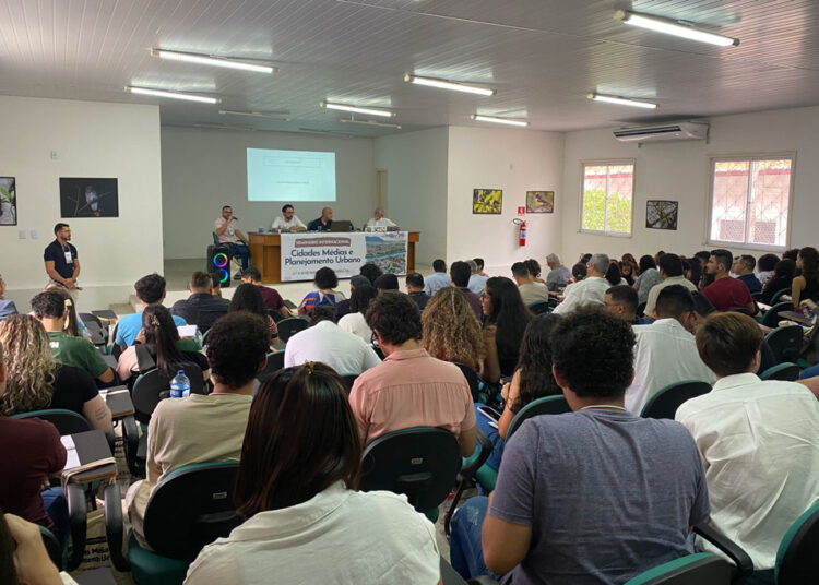 Maracanaú participa do I Seminário Internacional de Cidades Médias e Planejamento Urbano