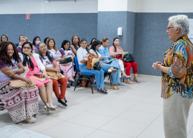 Para fortalecimento do Conselho Municipal dos Direitos da Mulher, CMDM realiza capacitação