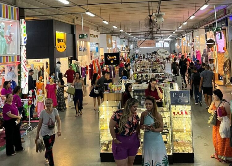 Campanha ‘Mergulhe nas Férias com o Centro Fashion’ tem expectativa de aumento de 30% no fluxo de pessoas durante o mês de julho