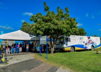 Saúde realiza reabertura dos serviços no Ônibus da Saúde, com a oferta de ultrassons e eletrocardiograma